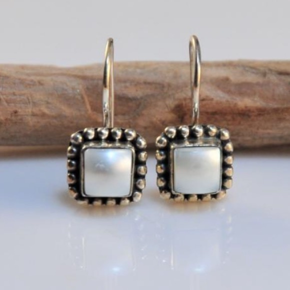 Silpada Sterling Silver and Pearl Button Frame Earrings - Picture 3 of 6